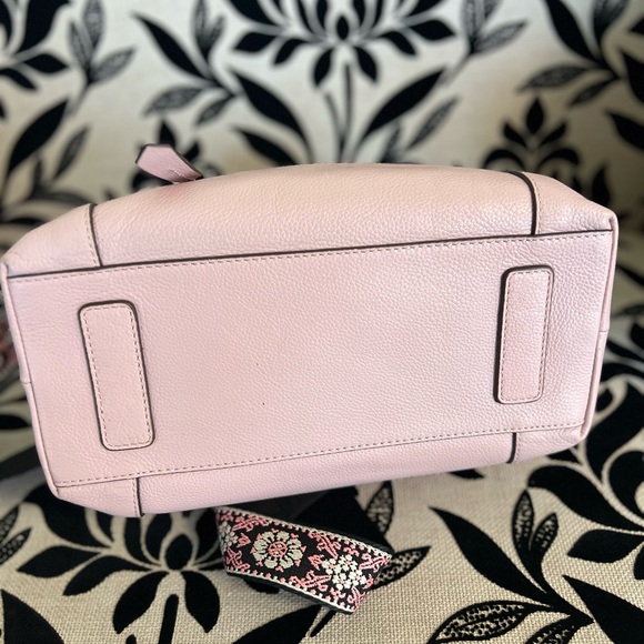 Oryany Pink Leather Satchel Purse Shoulder Bag - Picture 5 of 9